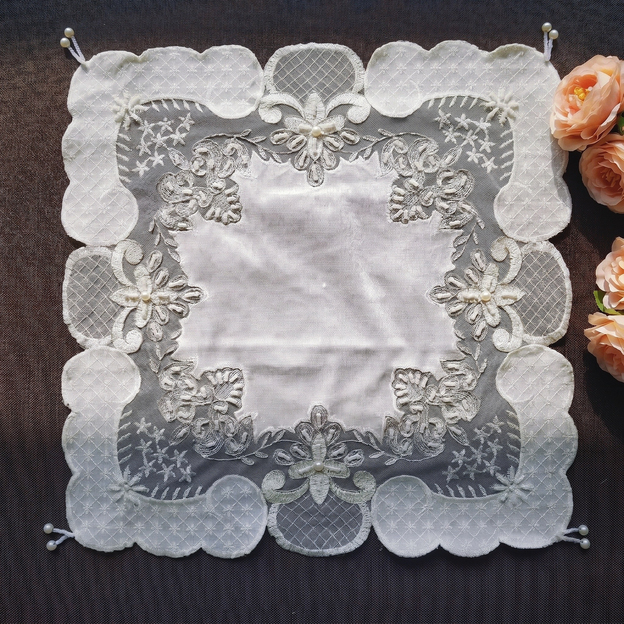 4pcs Square White Placemats Lu – Bead Mat Velvet recenzja i cena